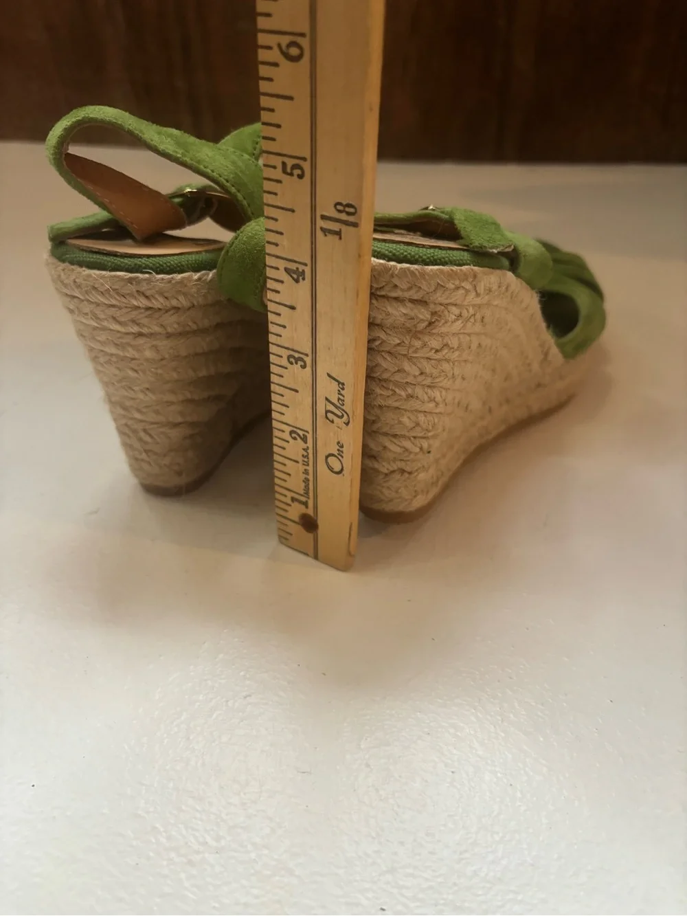 Kanna Anthropologie green suede wedge espadrille sandals 38